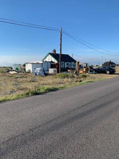 Heading up the road away from Dungeness, towards Greatstone